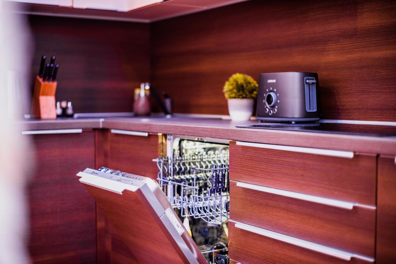 Luxury Smart Apartments سيغيد المظهر الخارجي الصورة