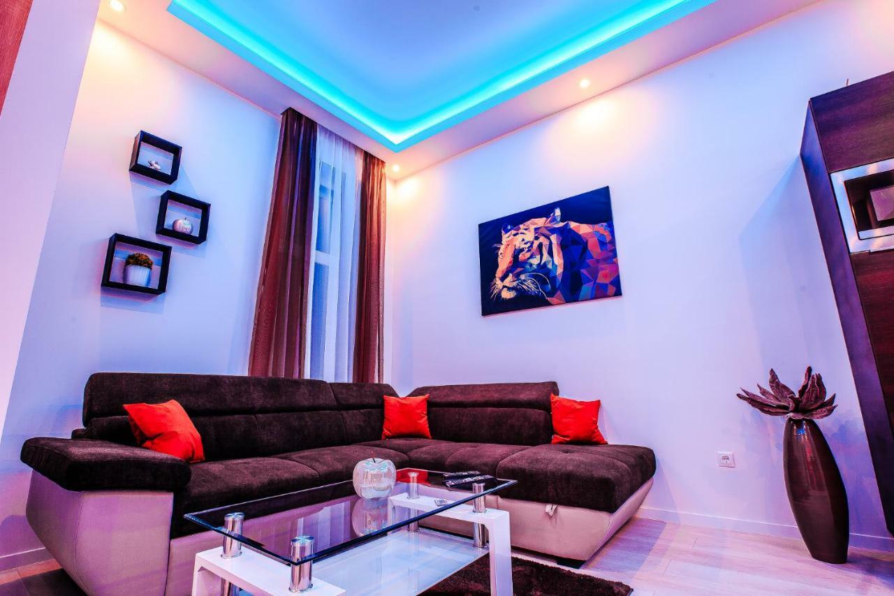 Luxury Smart Apartments سيغيد المظهر الخارجي الصورة